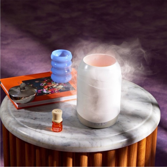LIFELINES NWT waves ultra sonic diffuser -cascading mist & light & essential oil - Picture 6 of 12